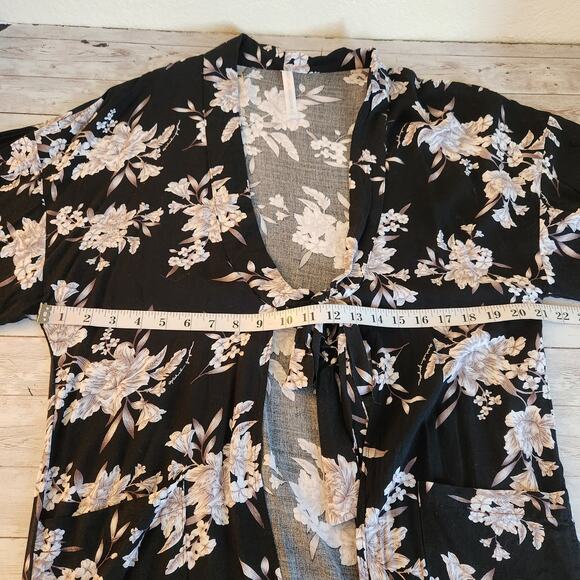 Spiritual Gangster Maya Floral Tie Kimono One Size (0-14) - Picture 6 of 9